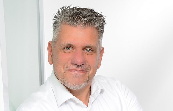 Makler und Regionaldirektor Pierre Esser