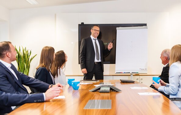 Erfolgsgeschichte des Allfinanz Maklerpools Fonds Finanz